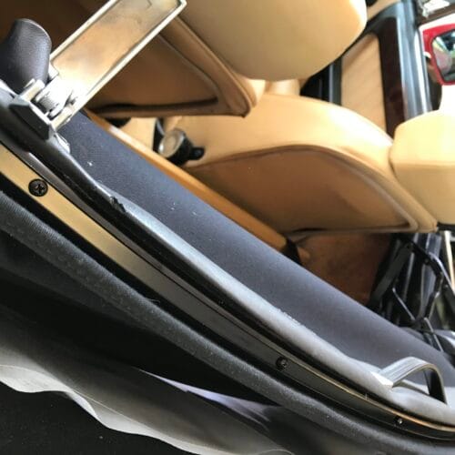 Metalen strip voorbalk cabriokap Alfa Romeo Spider Cabrio
